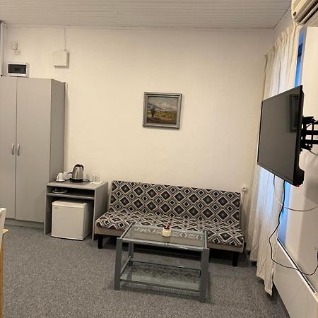 Family Hotel Dalis Sofia Ngoại thất bức ảnh